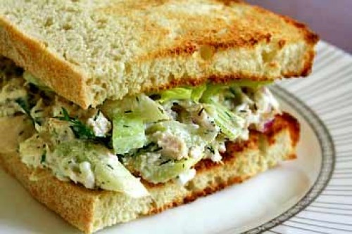 tuna-salad-sandwich