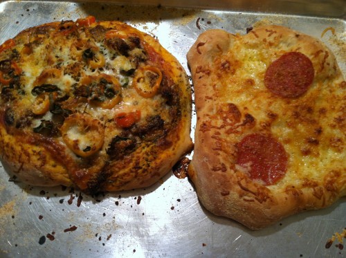 2 pizzas
