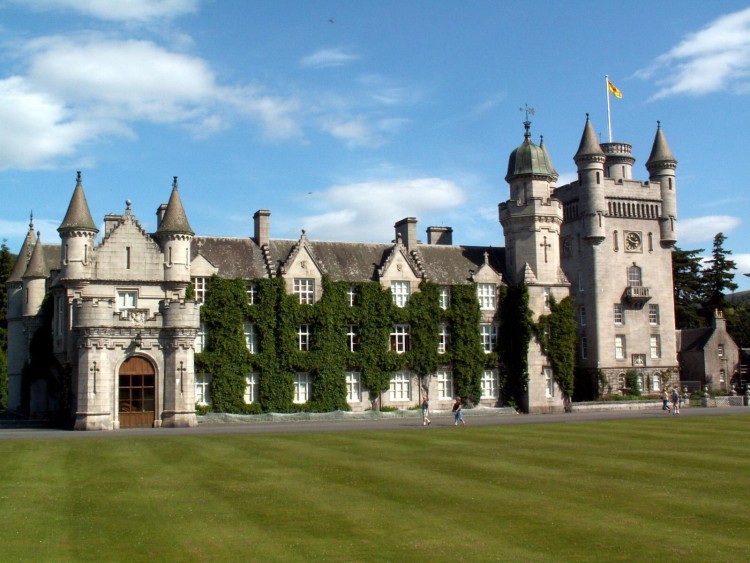 Balmoral-Castle-masquerade-12708434-1600-1200